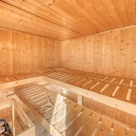 Sunshine Mit Sauna, Garten Und Modernem Komfort 펜션 알트슈베른